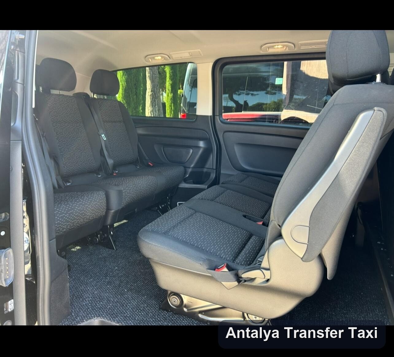 Miniván Mercedes Vito (1-6 pax) — Antalya Transfer Taxi