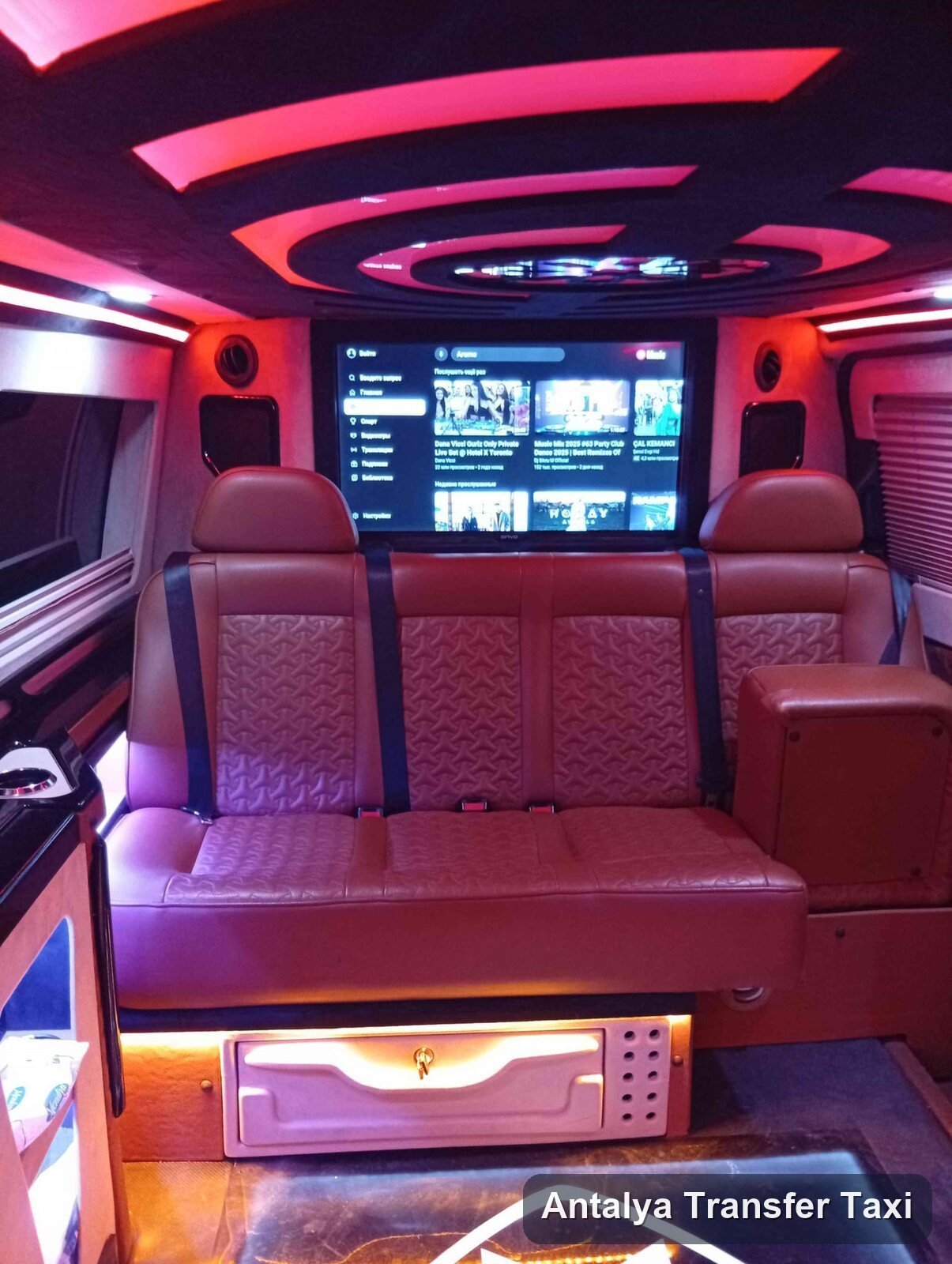 VIP Vito con pantalla — Antalya Transfer Taxi