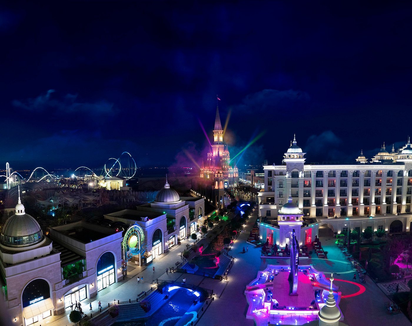 The Land of Legends Shopping Avenue general view